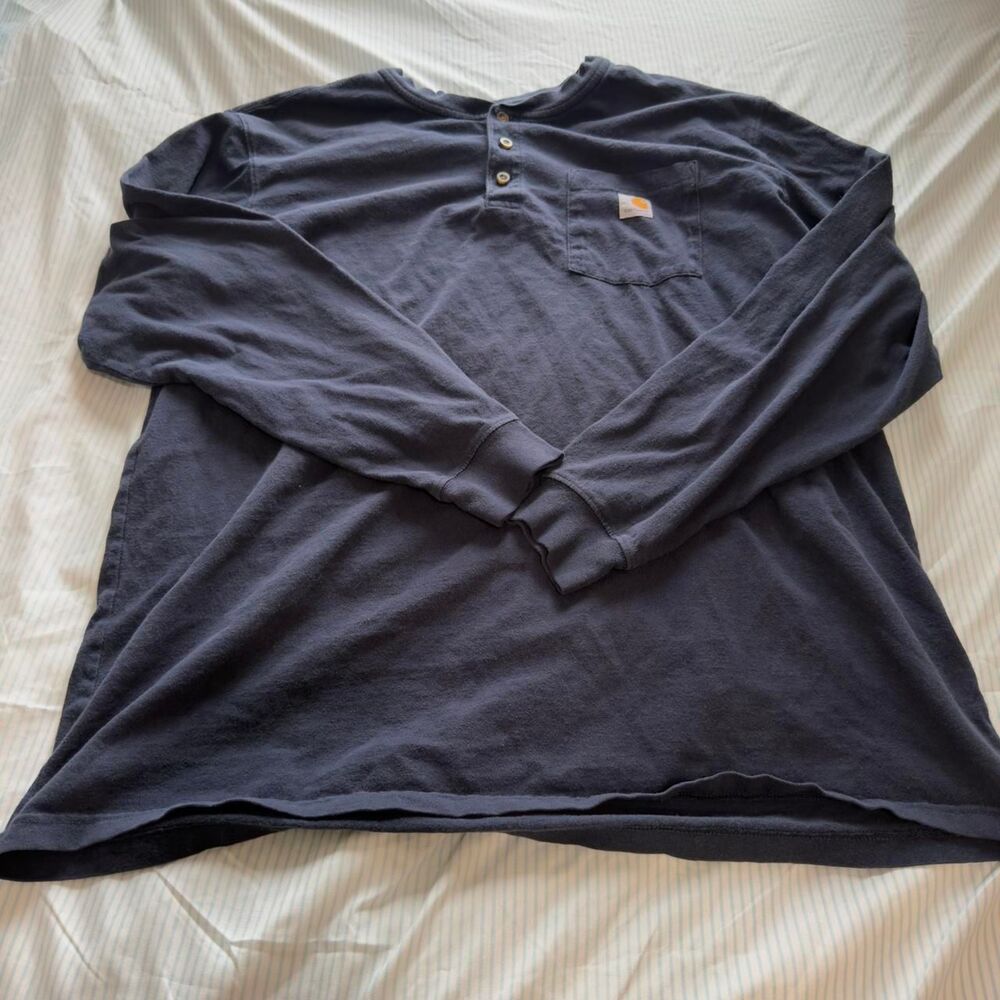Carhartt Men's Navy and Blue Shirt